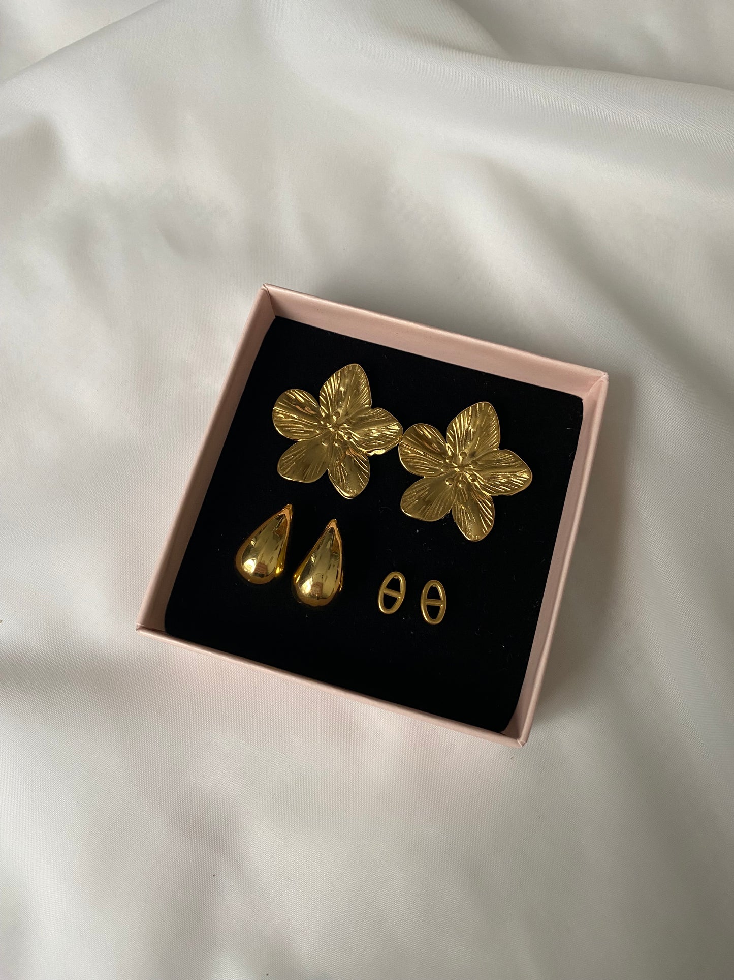 Boucles Marine dorées