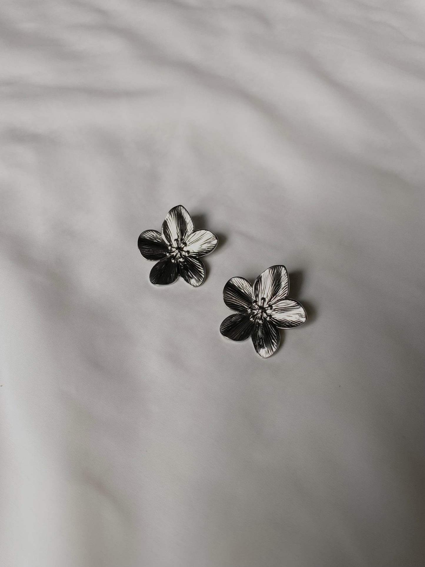 Boucles Flora argentées