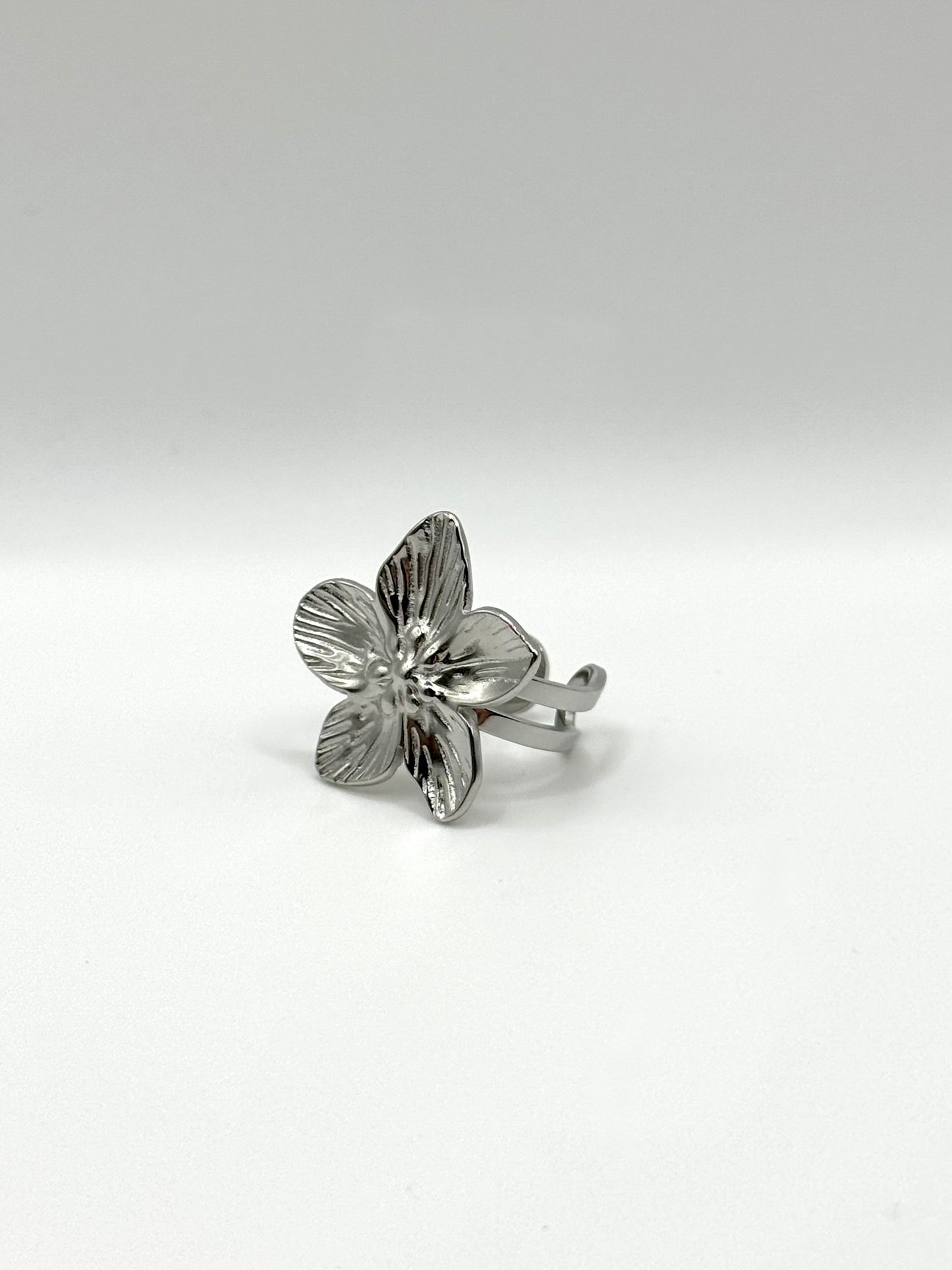 Bague Fleur argentée
