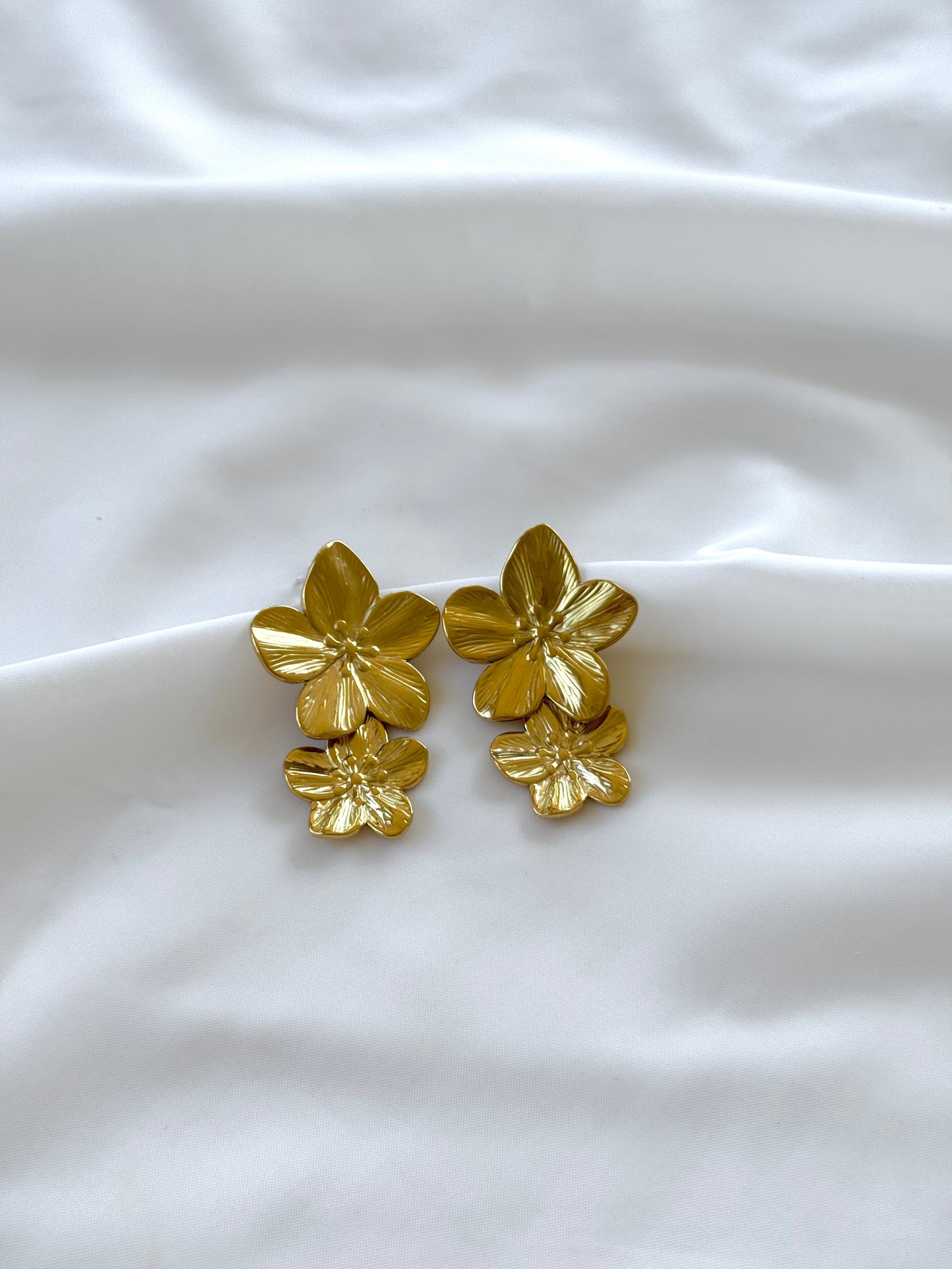 Boucles Flora pendantes